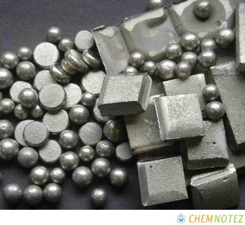 Molybdenum beads and blocks