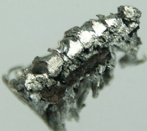 Yttrium metal image